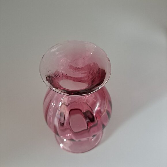 Pilgrim Cranberry Optic Glass Vase - Picture 7 of 8